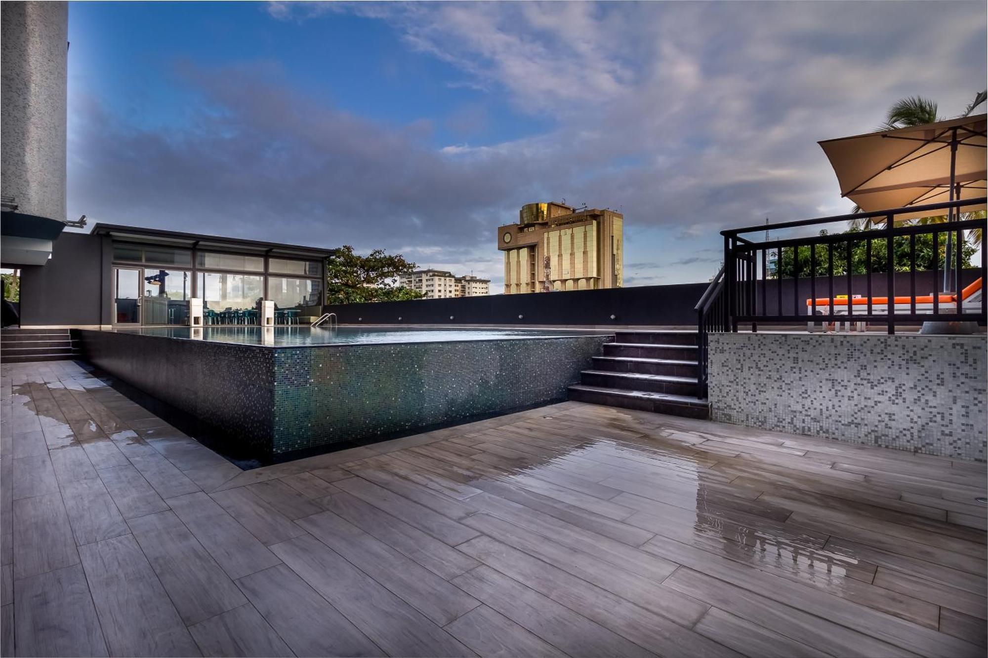 Royal Residences 拉各斯 外观 照片