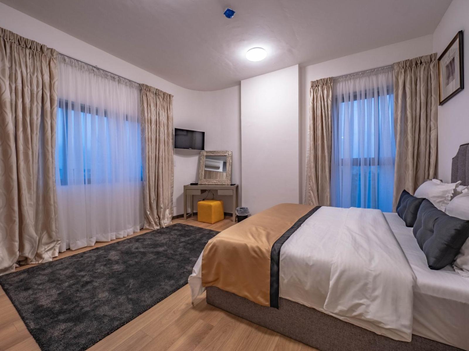 Royal Residences 拉各斯 外观 照片